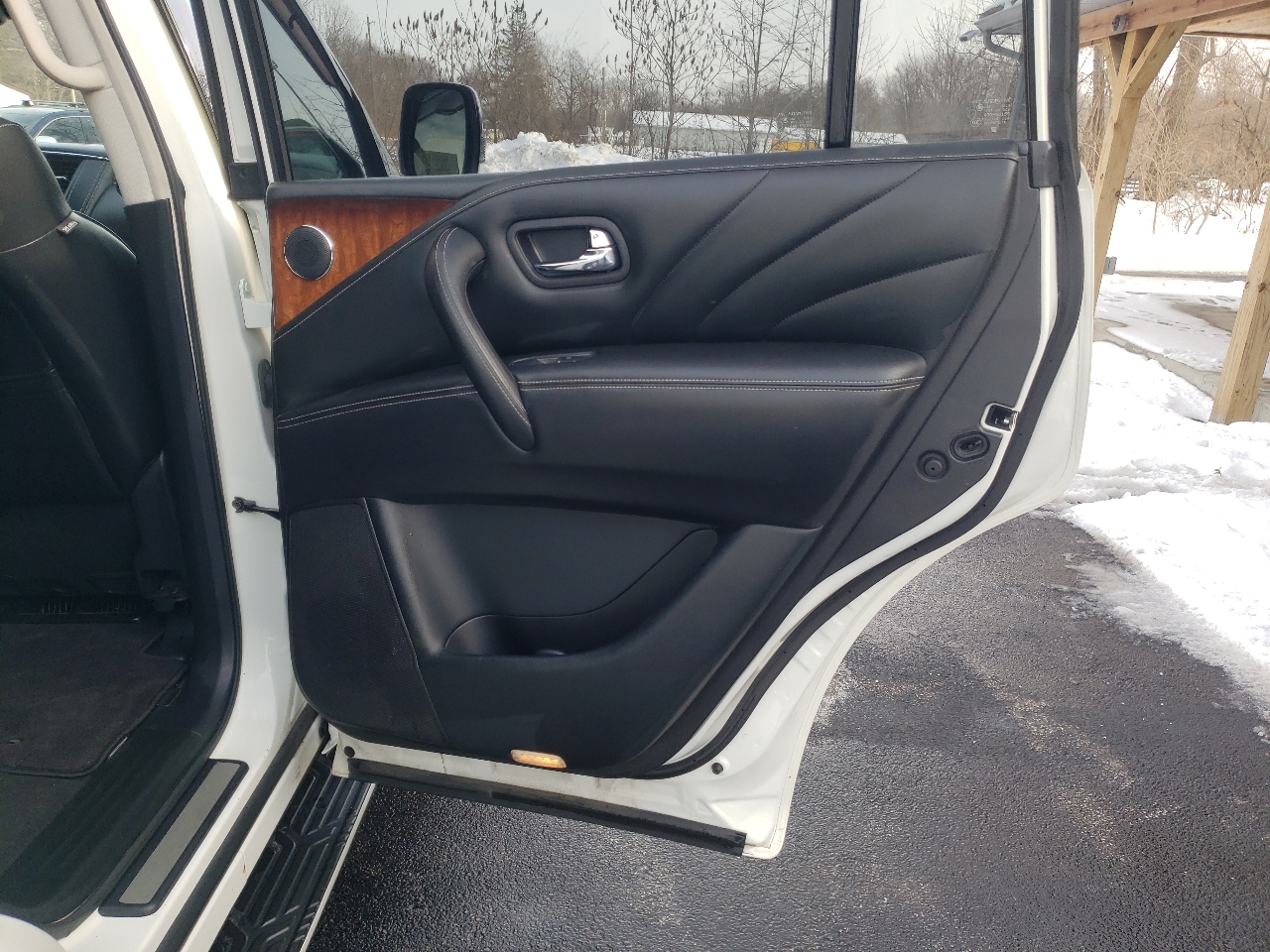 Infiniti QX80 4WD 4dr 2016