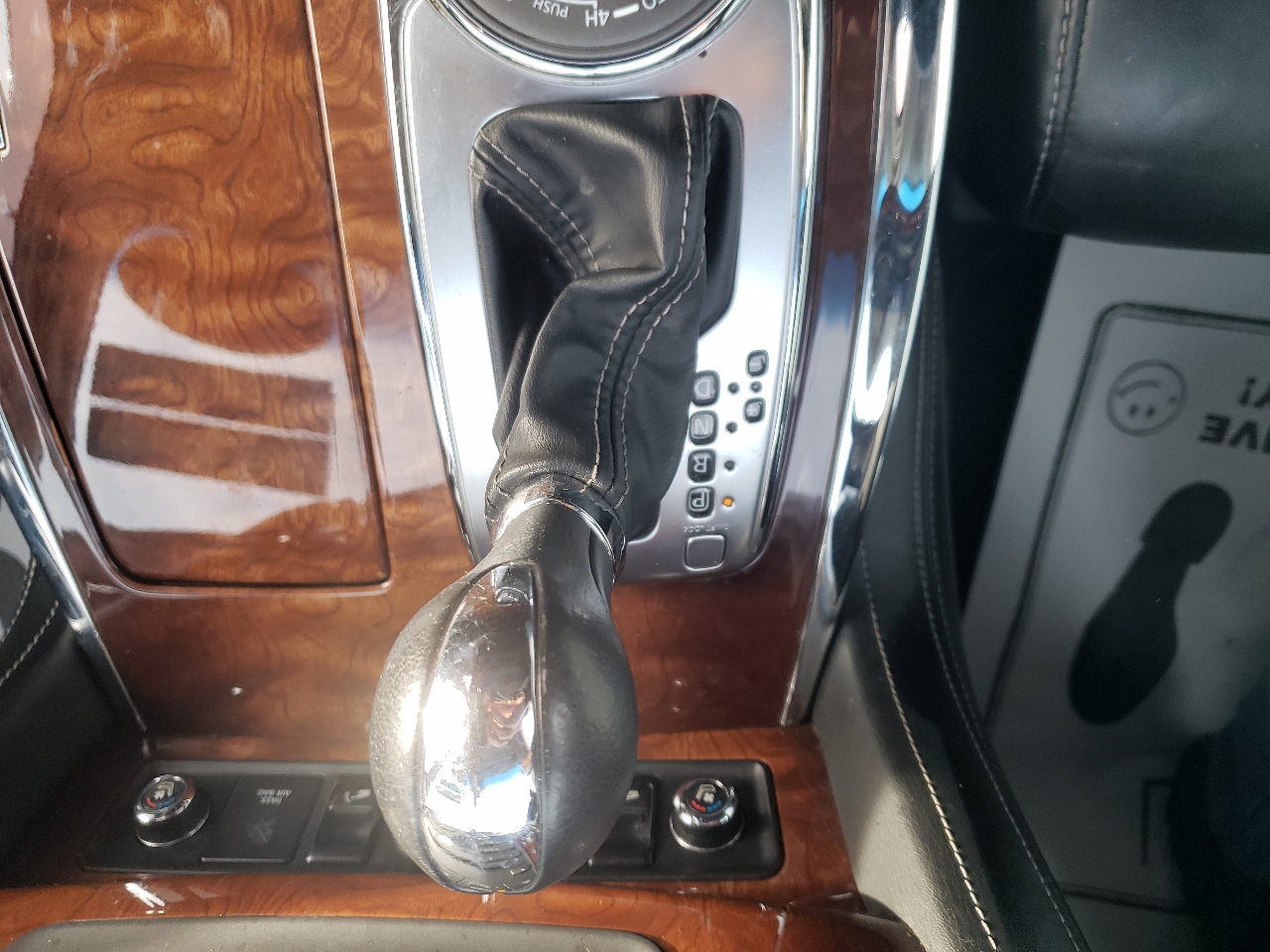 Infiniti QX80 4WD 4dr 2016