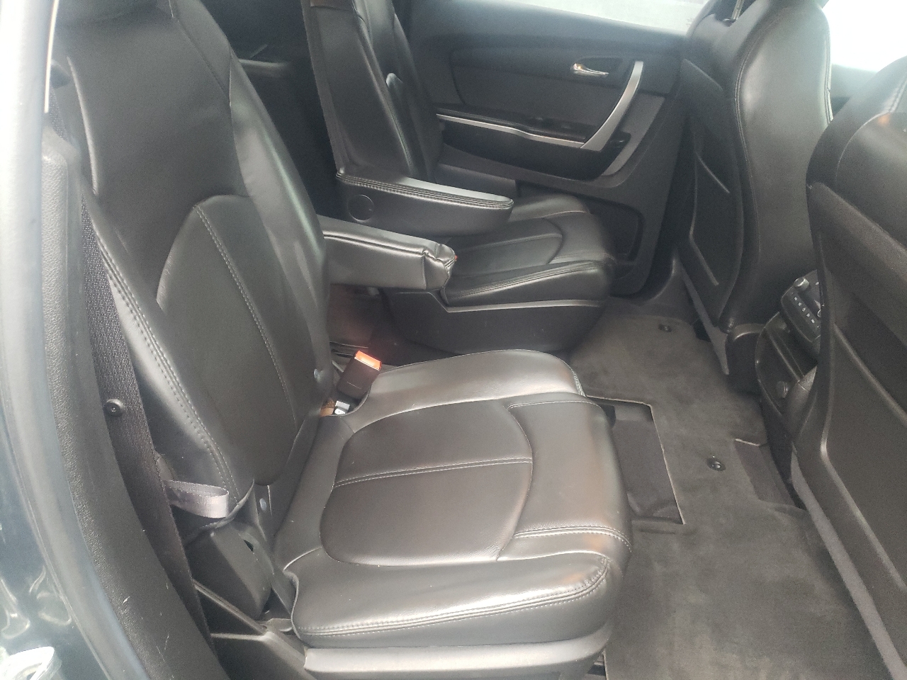 GMC Acadia AWD 4dr SLT1 2011