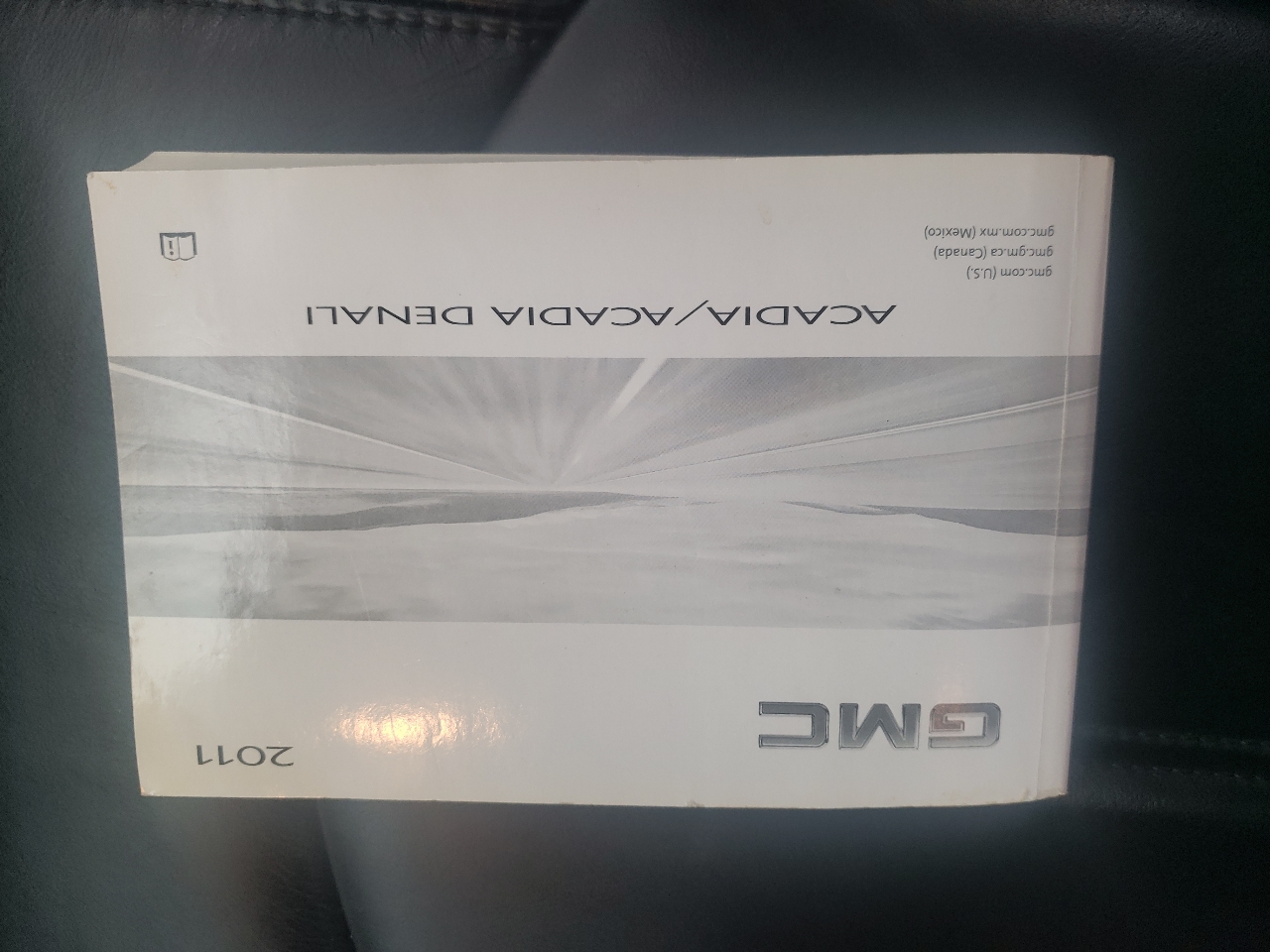 GMC Acadia AWD 4dr SLT1 2011