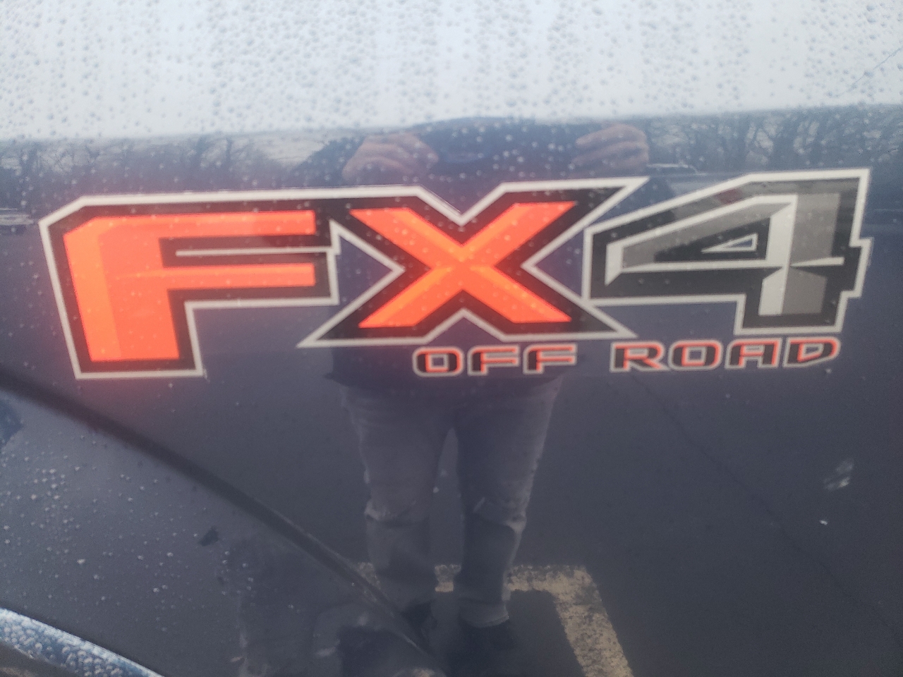 Ford F-150 4WD SuperCrew 145" Lariat 2016