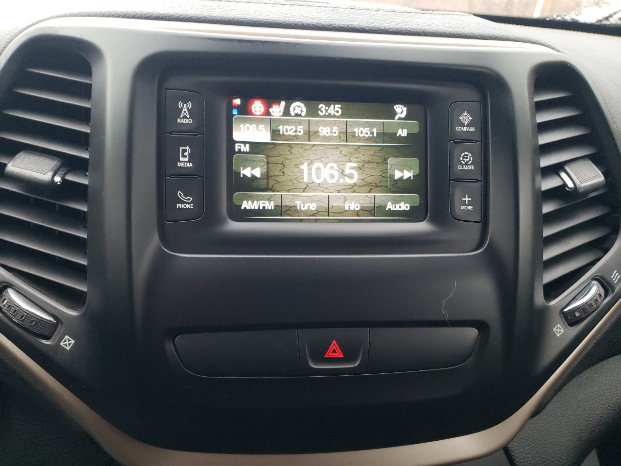 Jeep Cherokee 4WD 4dr Latitude 2016