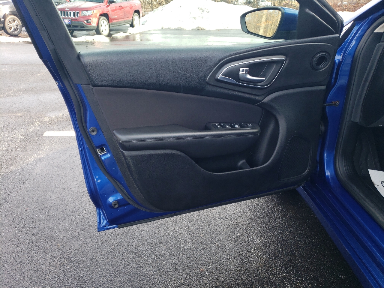 Chrysler 200 4dr Sdn Limited FWD 2015