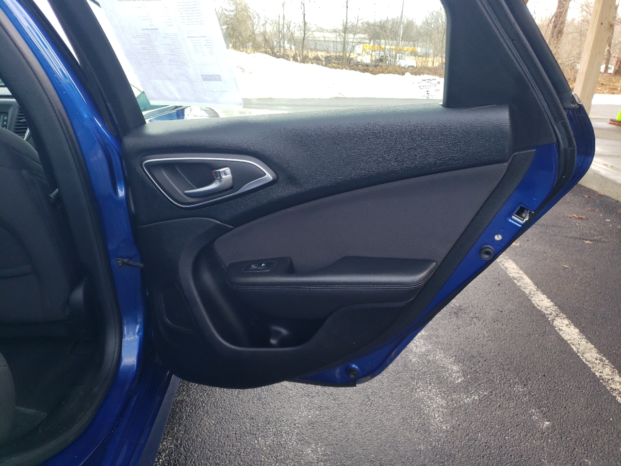 Chrysler 200 4dr Sdn Limited FWD 2015