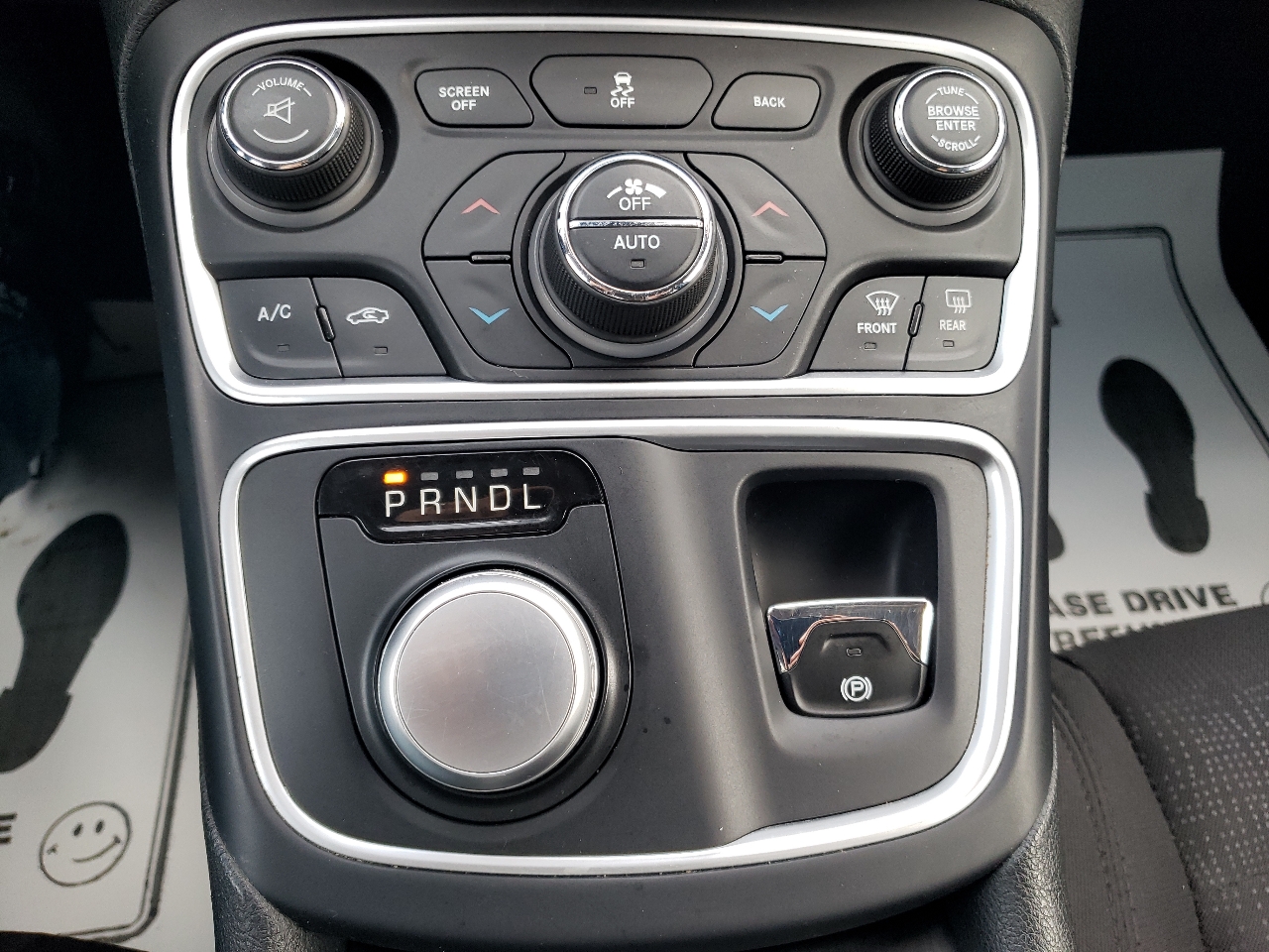 Chrysler 200 4dr Sdn Limited FWD 2015