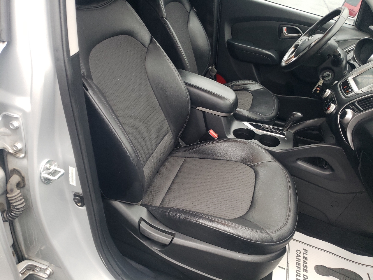 Hyundai Tucson FWD 4dr Auto GLS 2011