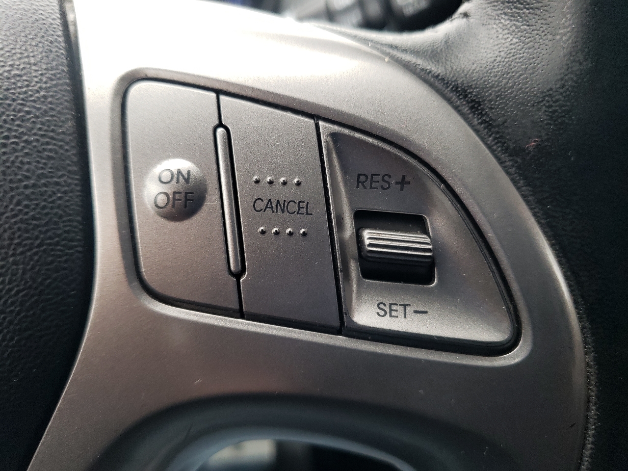 Hyundai Tucson FWD 4dr Auto GLS 2011