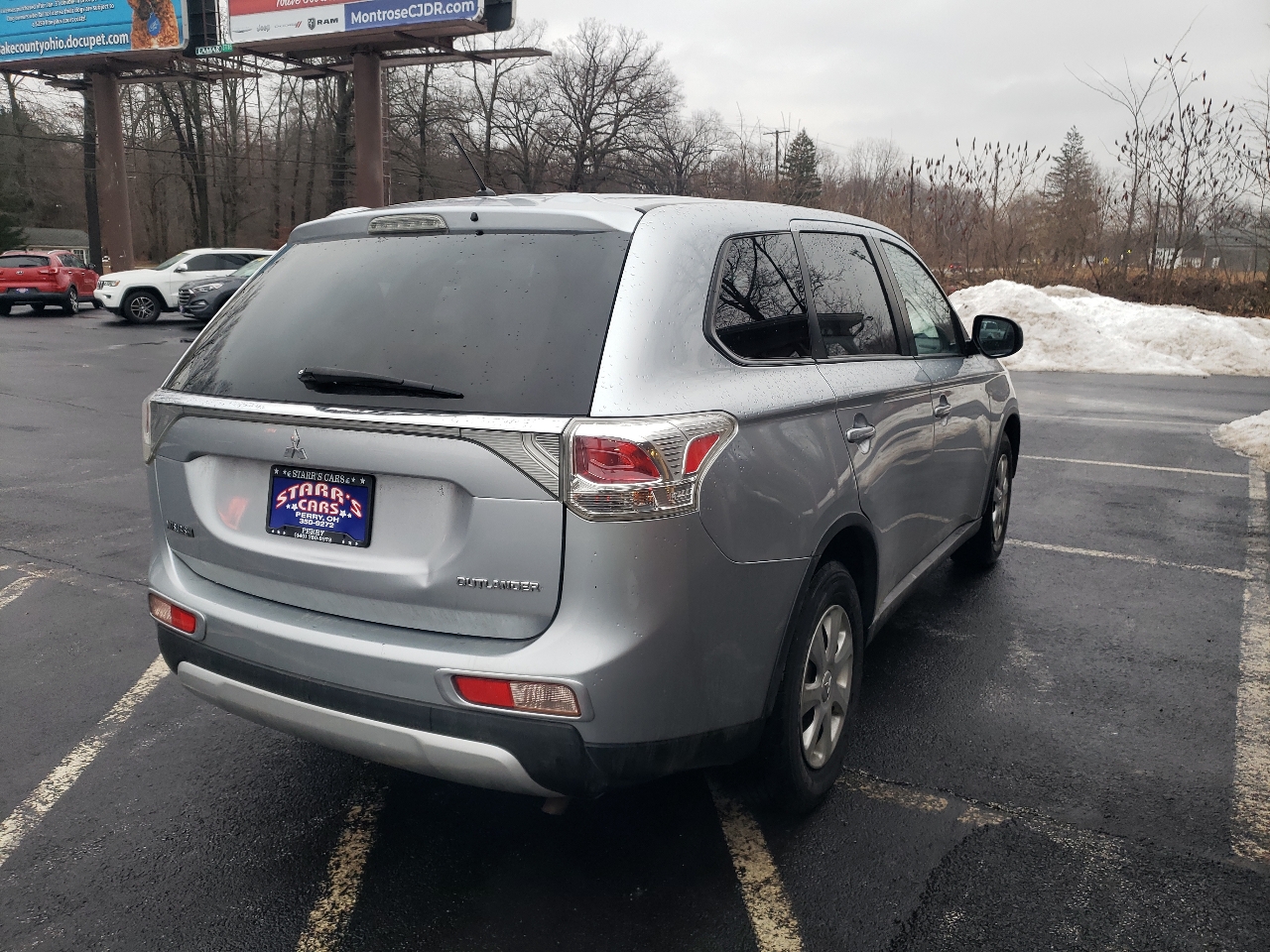 Mitsubishi Outlander 2WD 4dr ES 2015