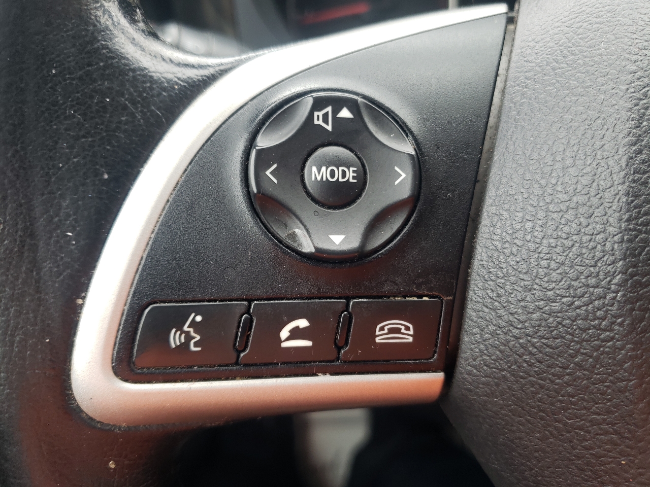 Mitsubishi Outlander 2WD 4dr ES 2015