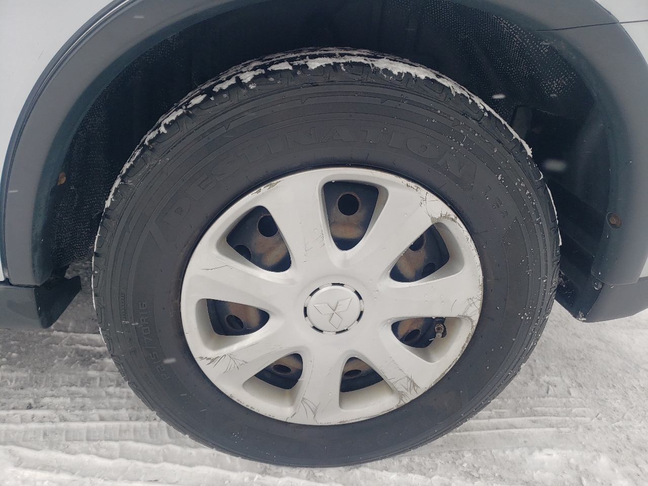 Mitsubishi Outlander 2WD 4dr ES 2015