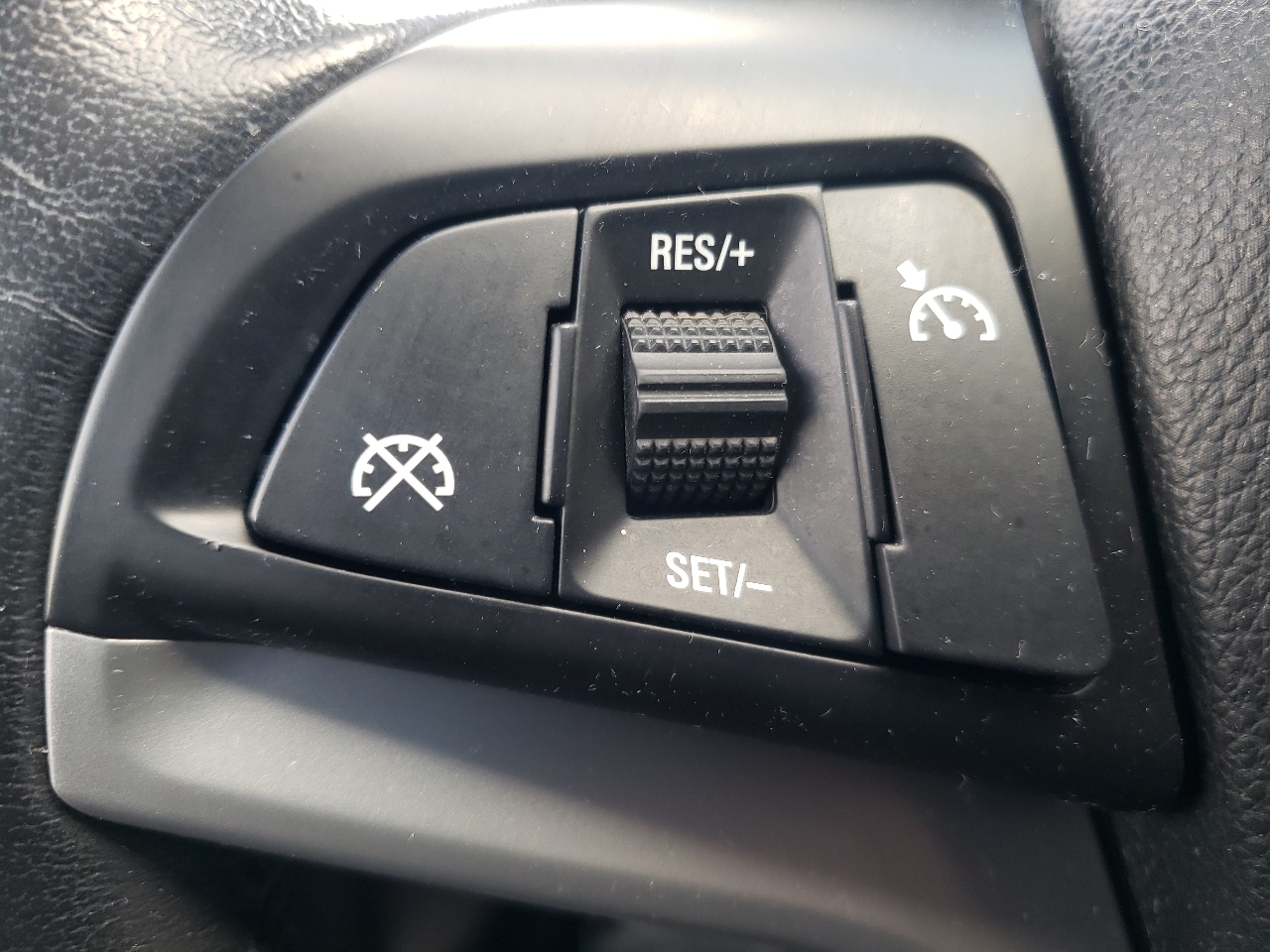 Chevrolet Cruze 4dr Sdn Auto 1LT 2013