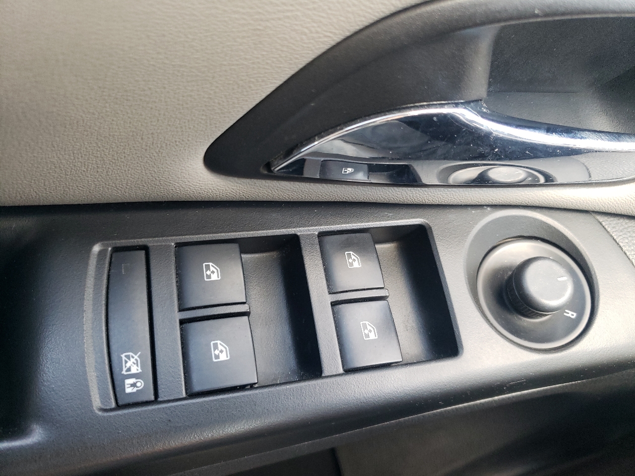 Chevrolet Cruze 4dr Sdn Auto 1LT 2013