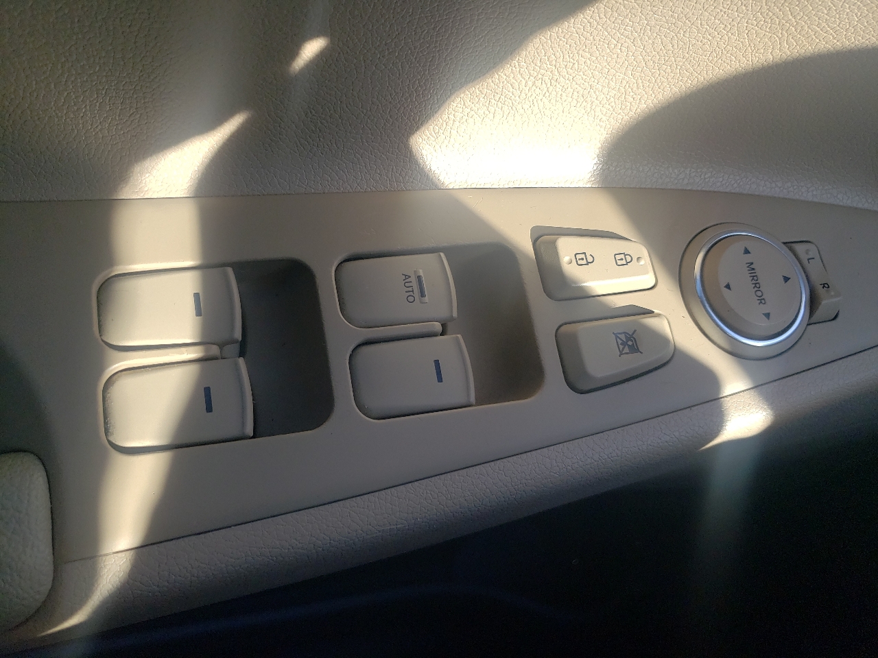 Hyundai Sonata 4dr Sdn 2.4L Auto GLS *Ltd Avail* 2013