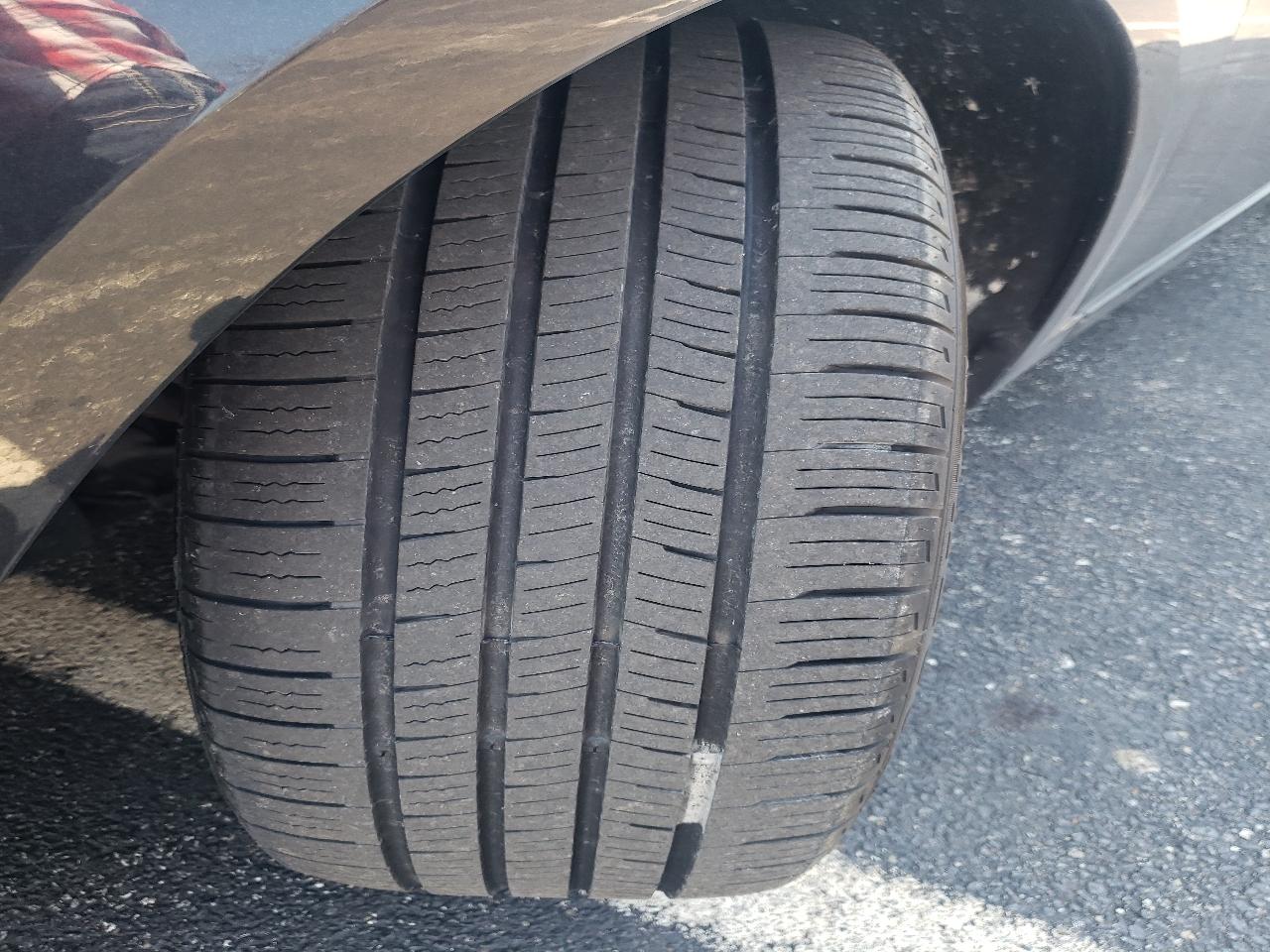 Chevrolet Cruze 4dr Sdn Auto ECO 2013