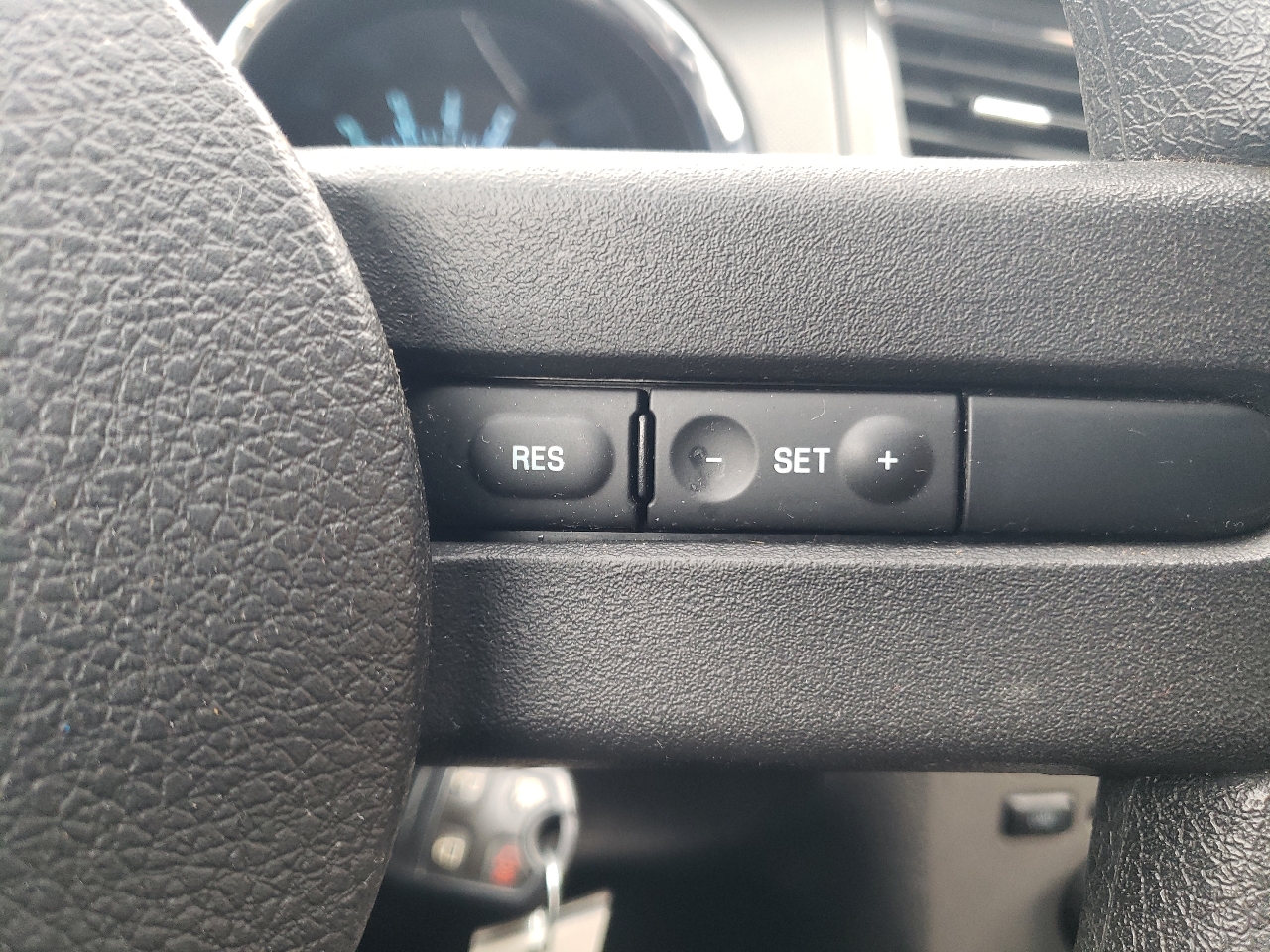 Ford Mustang 2dr Cpe V6 2012