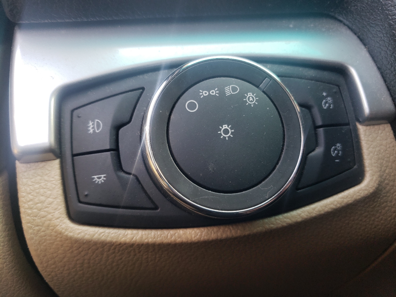 Ford Explorer 4WD 4dr XLT 2016