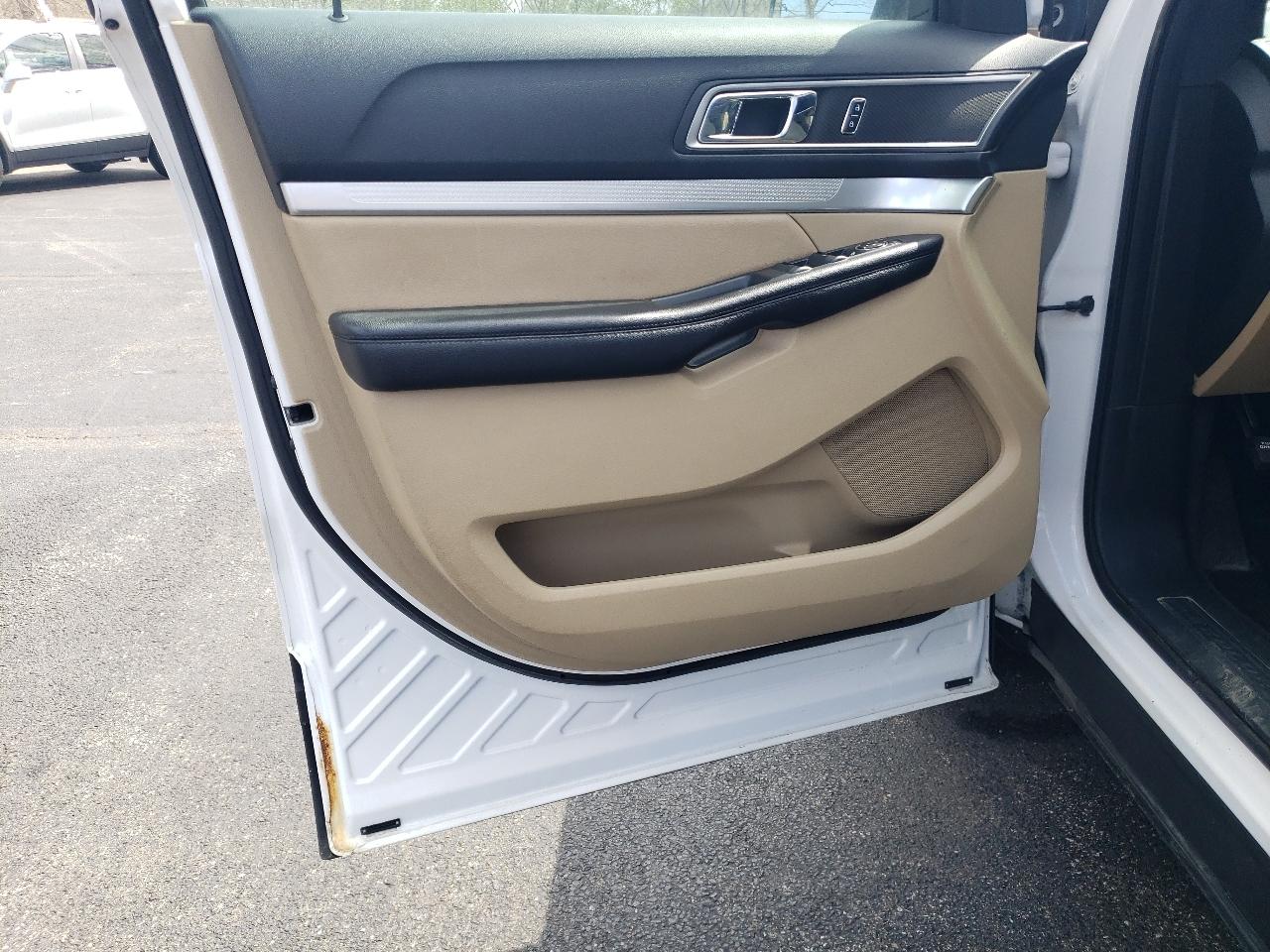 Ford Explorer 4WD 4dr XLT 2016