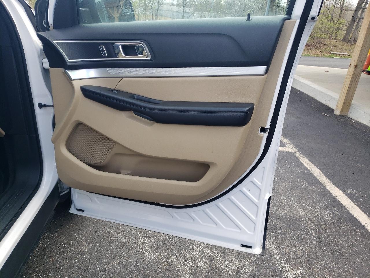 Ford Explorer 4WD 4dr XLT 2016