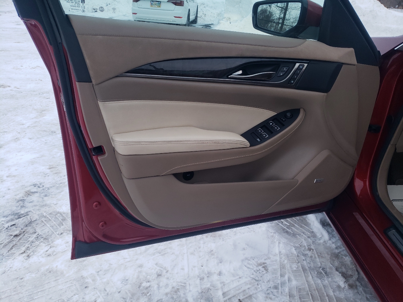 Cadillac CTS Sedan 4dr Sdn 2.0L Turbo Luxury Collection AWD 2016