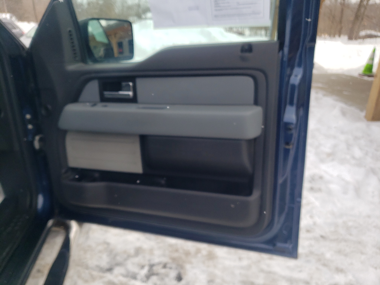 Ford F-150 2WD Reg Cab 126" XL 2013