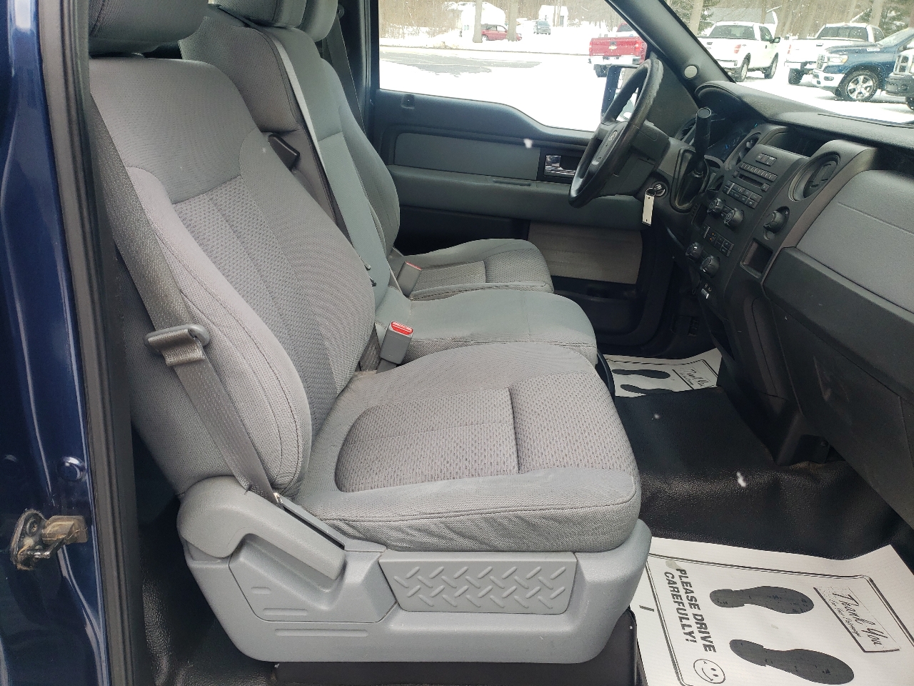 Ford F-150 2WD Reg Cab 126" XL 2013