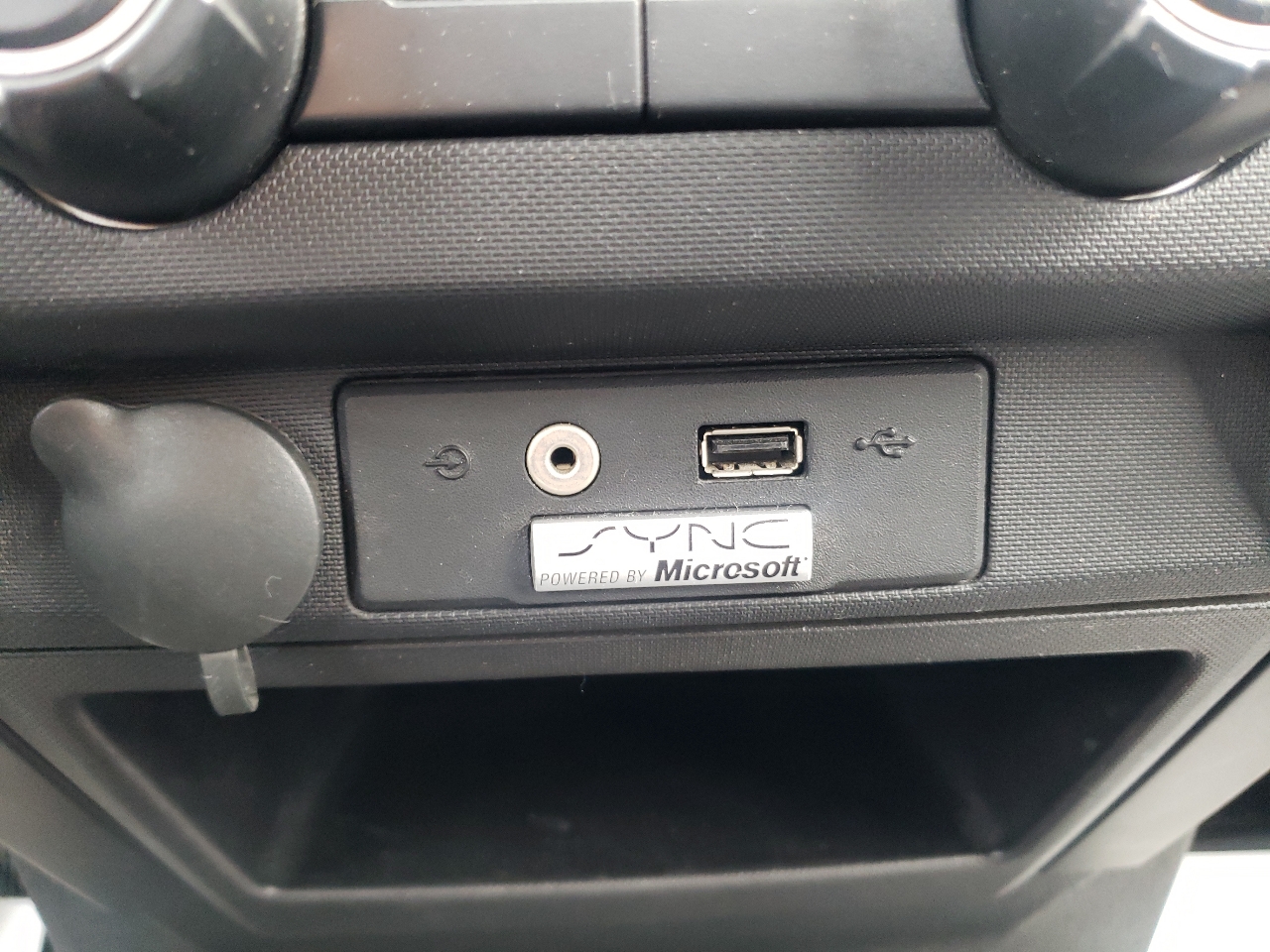 Ford F-150 2WD Reg Cab 126" XL 2013