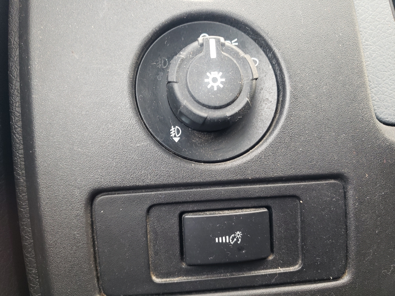 Ford F-150 2WD Reg Cab 126" XL 2013