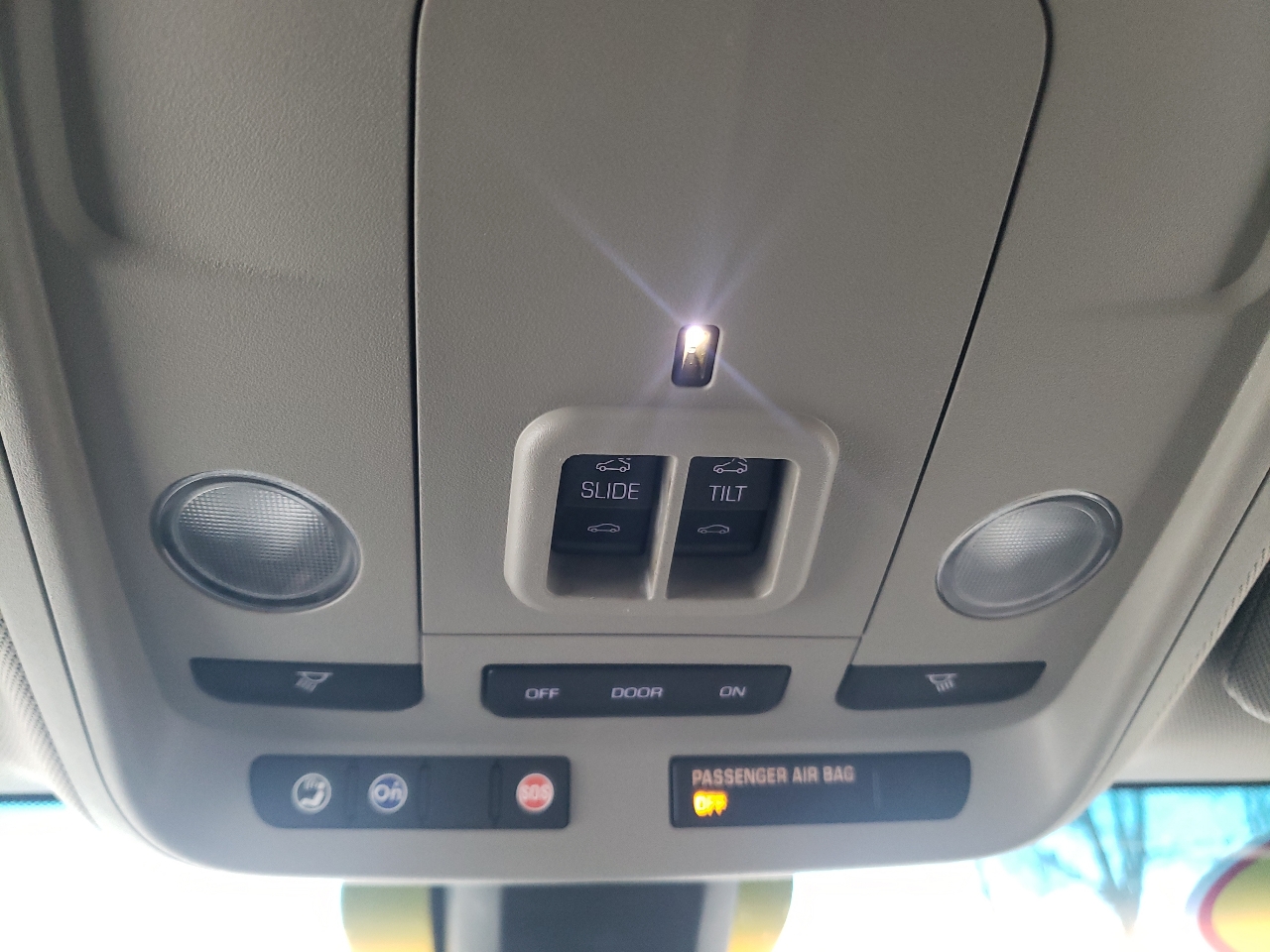 Cadillac ATS Sedan 4dr Sdn 2.0L AWD 2017