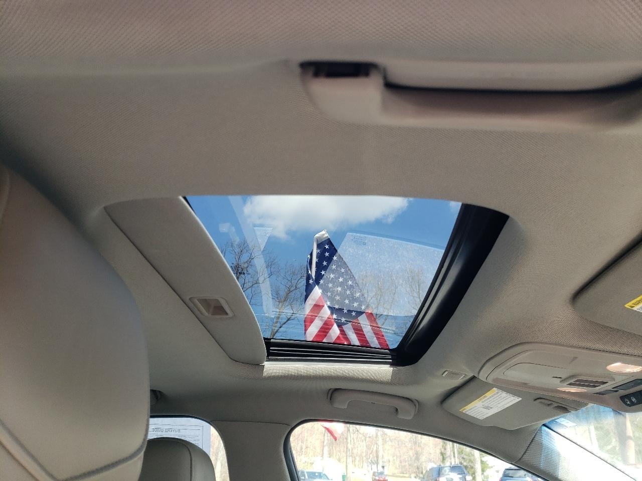 Cadillac ATS Sedan 4dr Sdn 2.0L AWD 2017