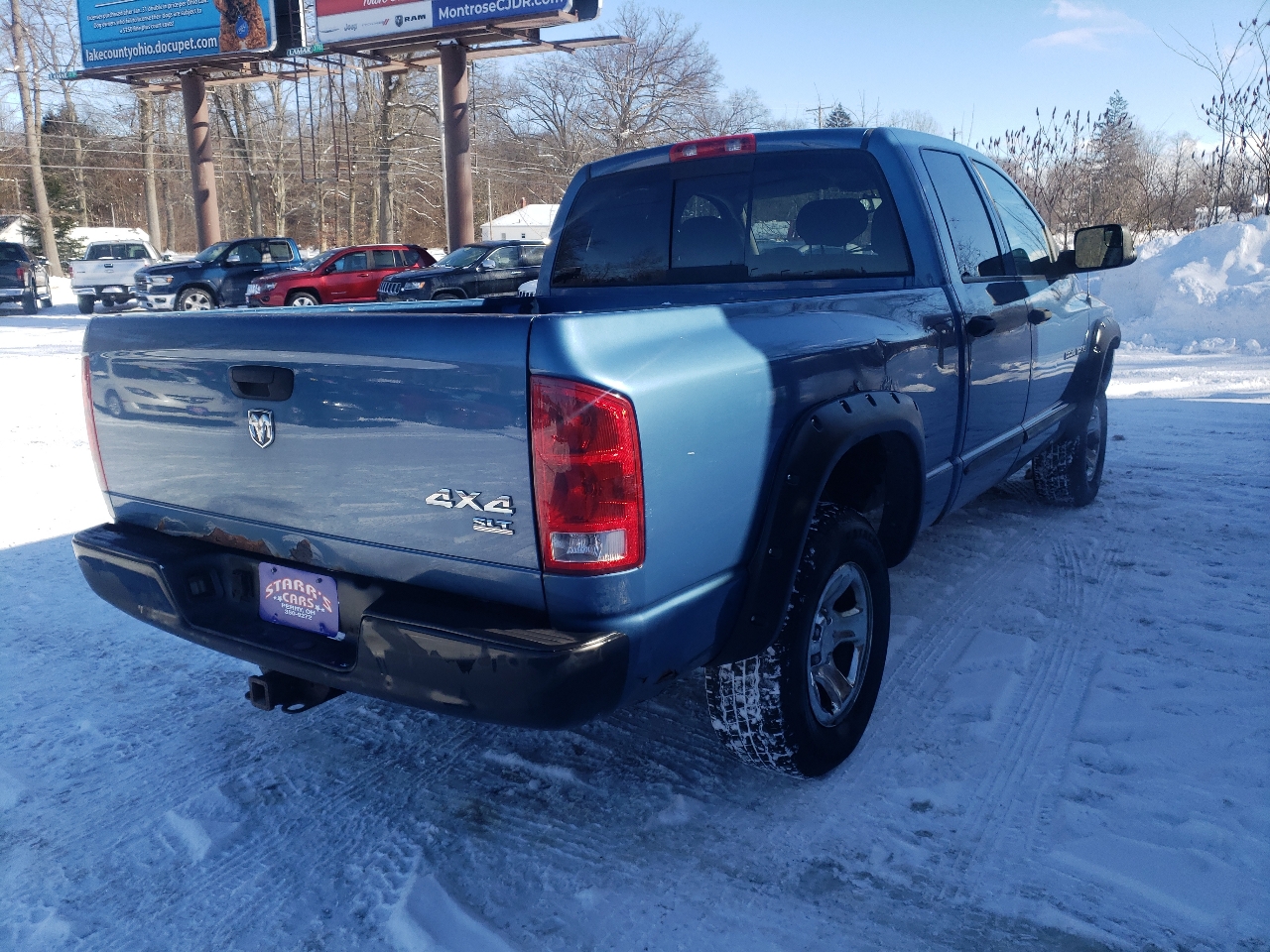 Dodge Ram 1500 4dr Quad Cab 140.5" WB 4WD SLT 2005