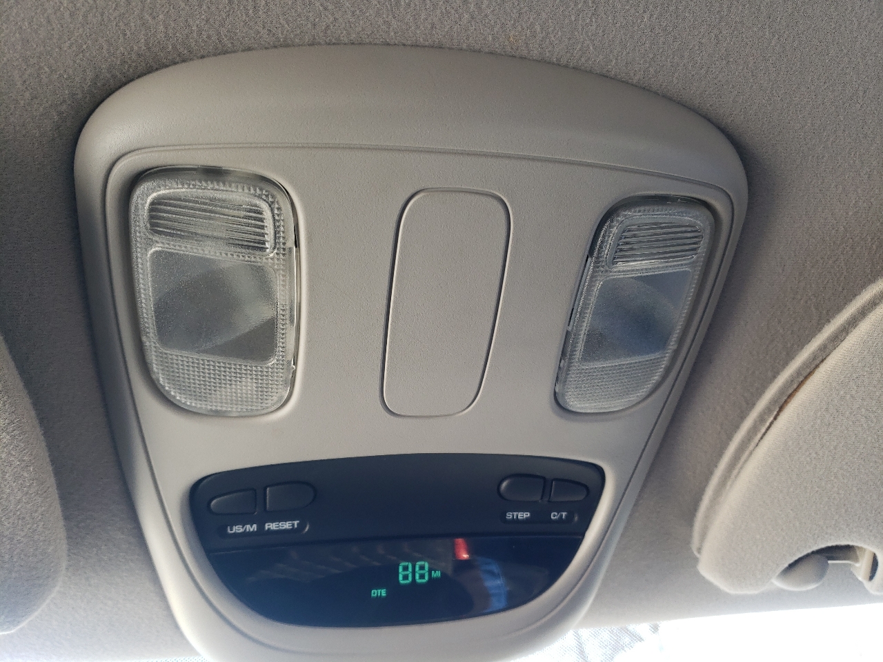 Dodge Ram 1500 4dr Quad Cab 140.5" WB 4WD SLT 2005