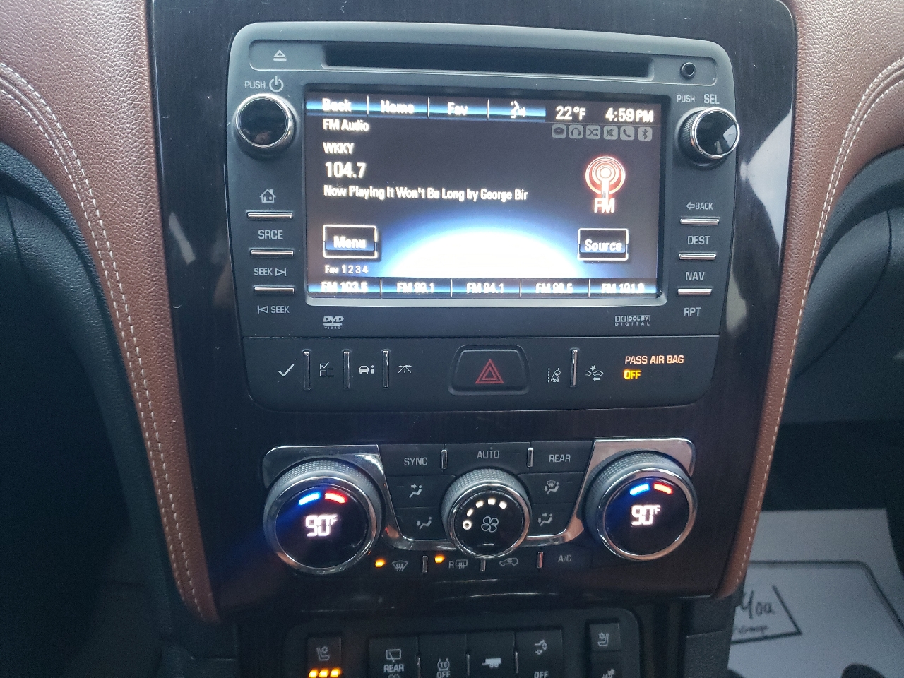 Chevrolet Traverse AWD 4dr LTZ 2015