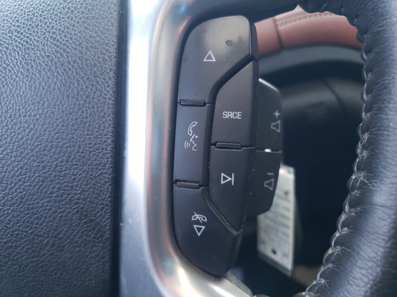 Chevrolet Traverse AWD 4dr LTZ 2015