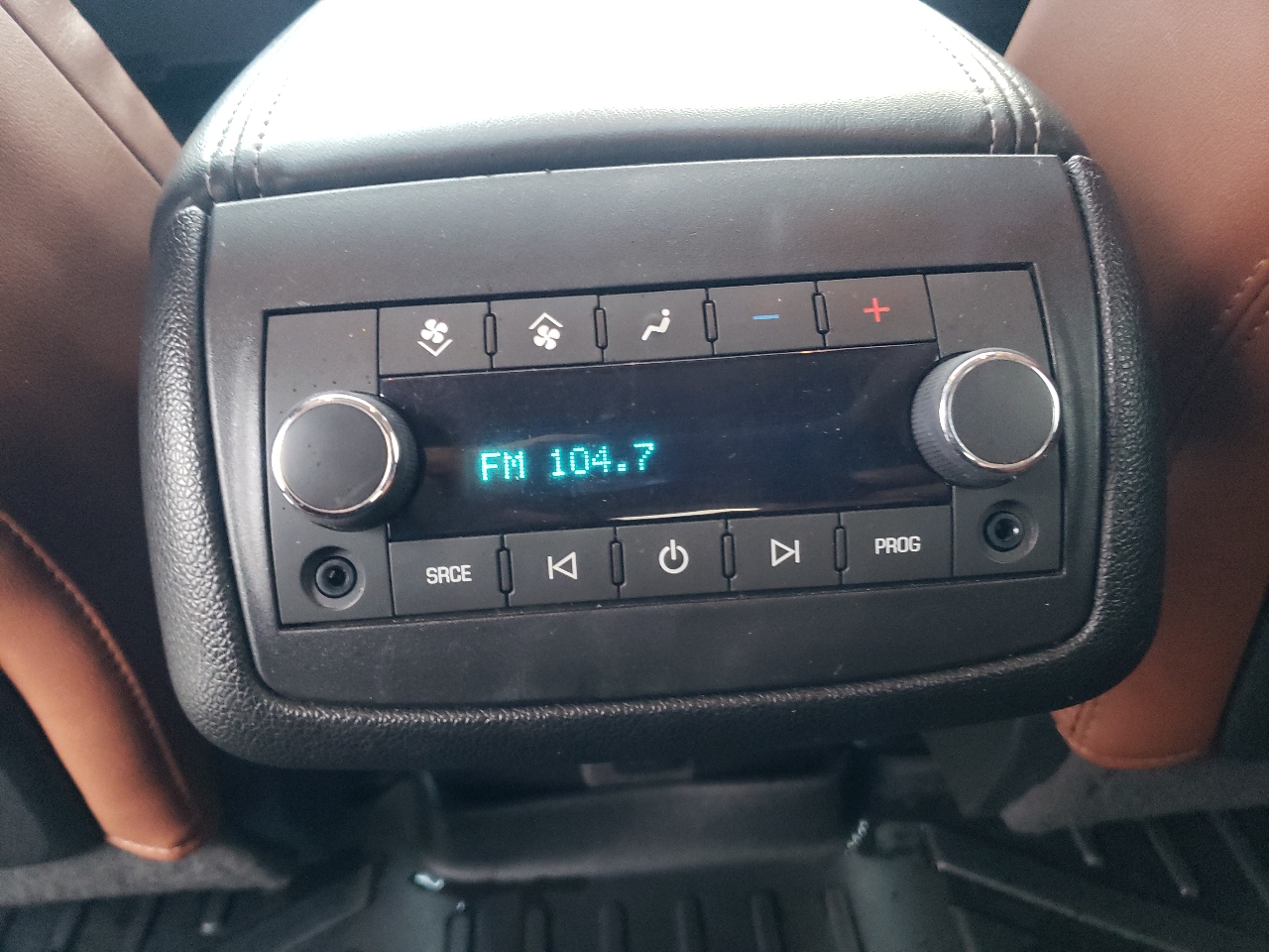 Chevrolet Traverse AWD 4dr LTZ 2015