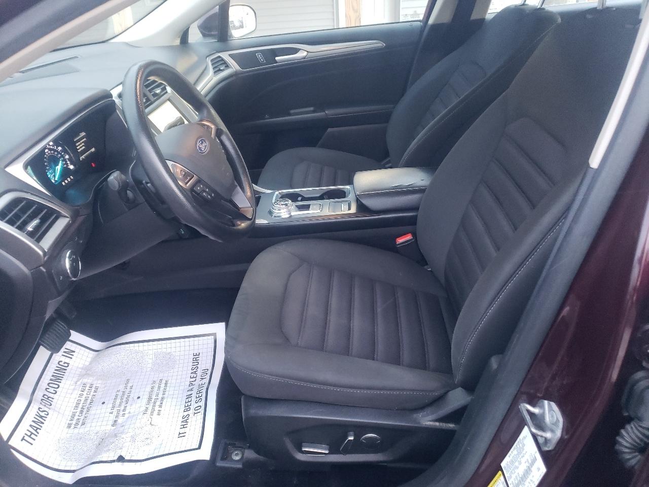 Ford Fusion SE FWD 2018