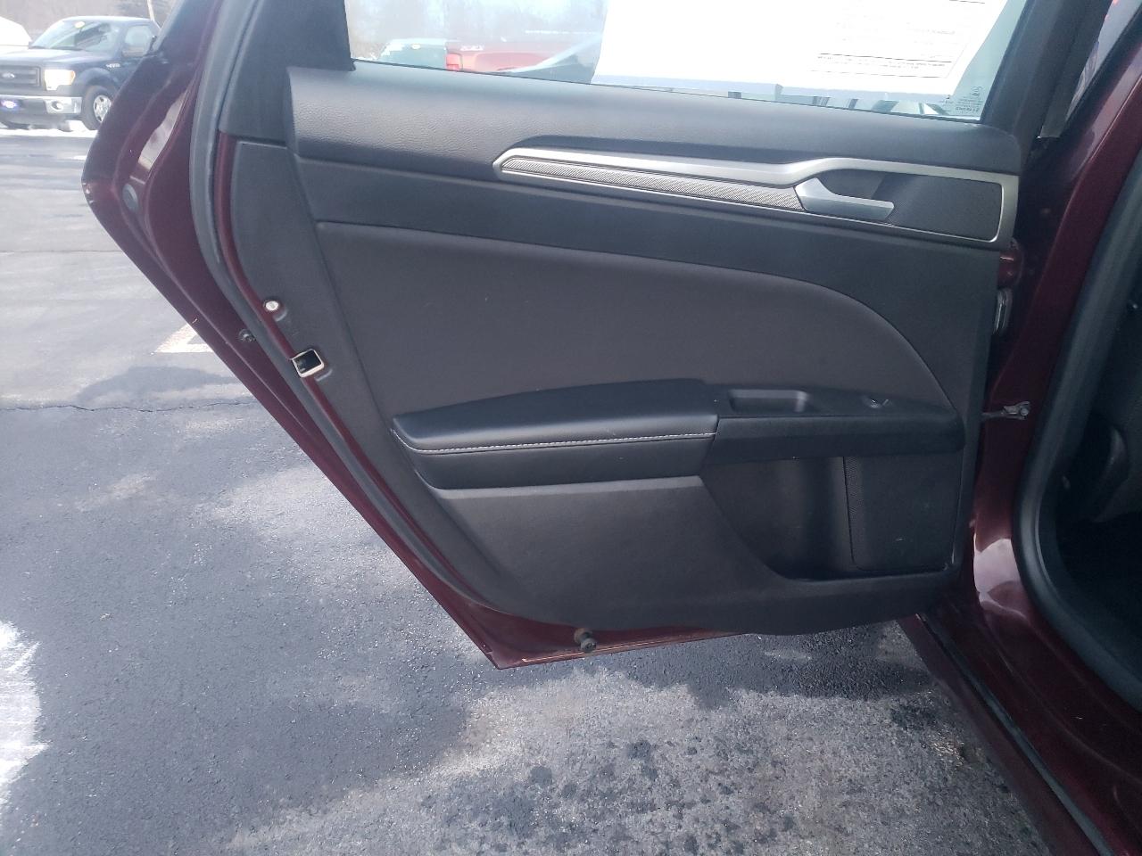 Ford Fusion SE FWD 2018