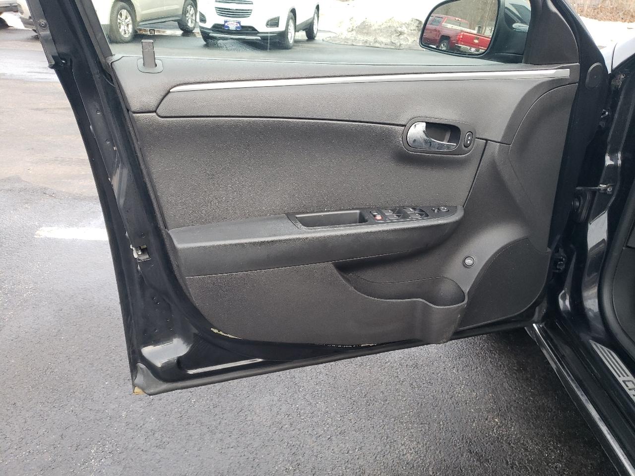 Chevrolet Malibu 4dr Sdn LT w/1LT 2012