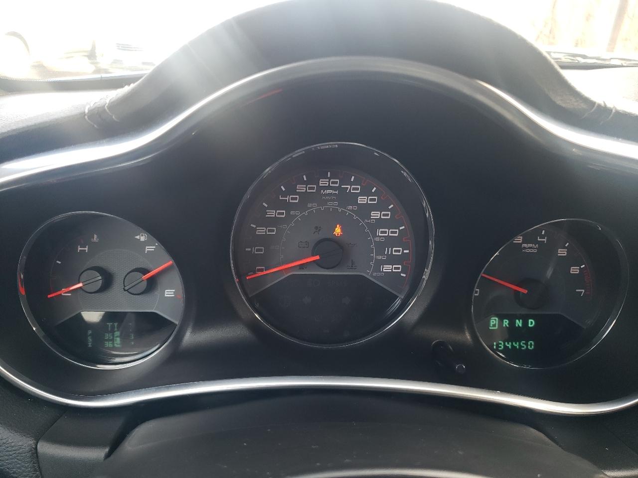 Dodge Avenger 4dr Sdn SXT 2012