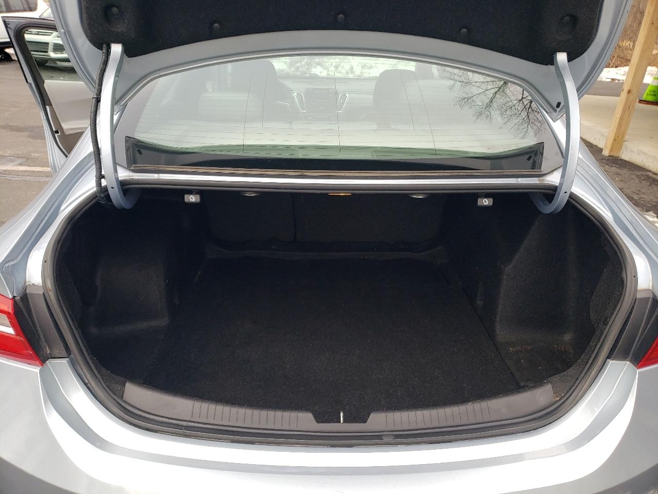 Chevrolet Malibu 4dr Sdn LT w/1LT 2018