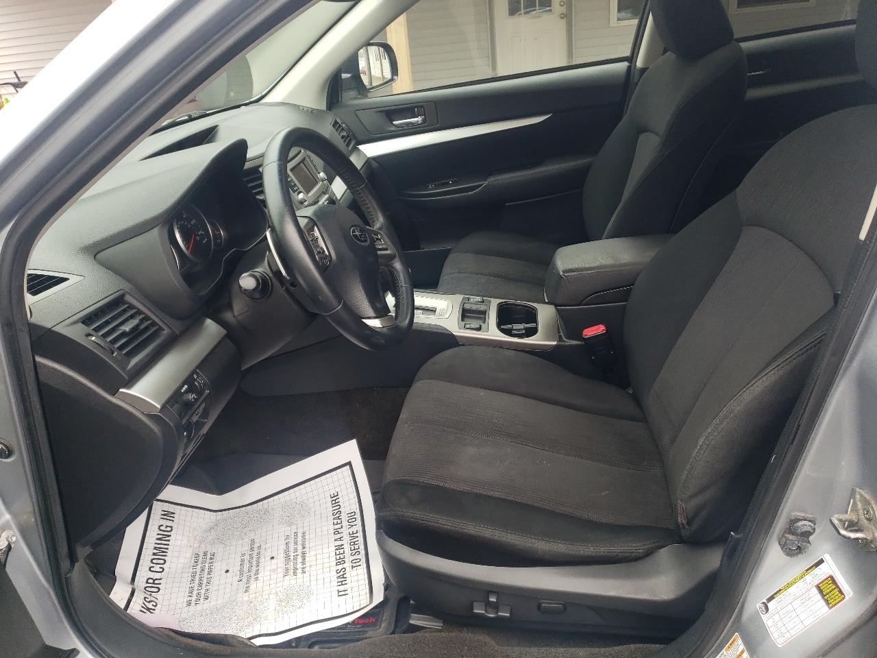 Subaru Outback 4dr Wgn H4 Auto 2.5i Premium 2014