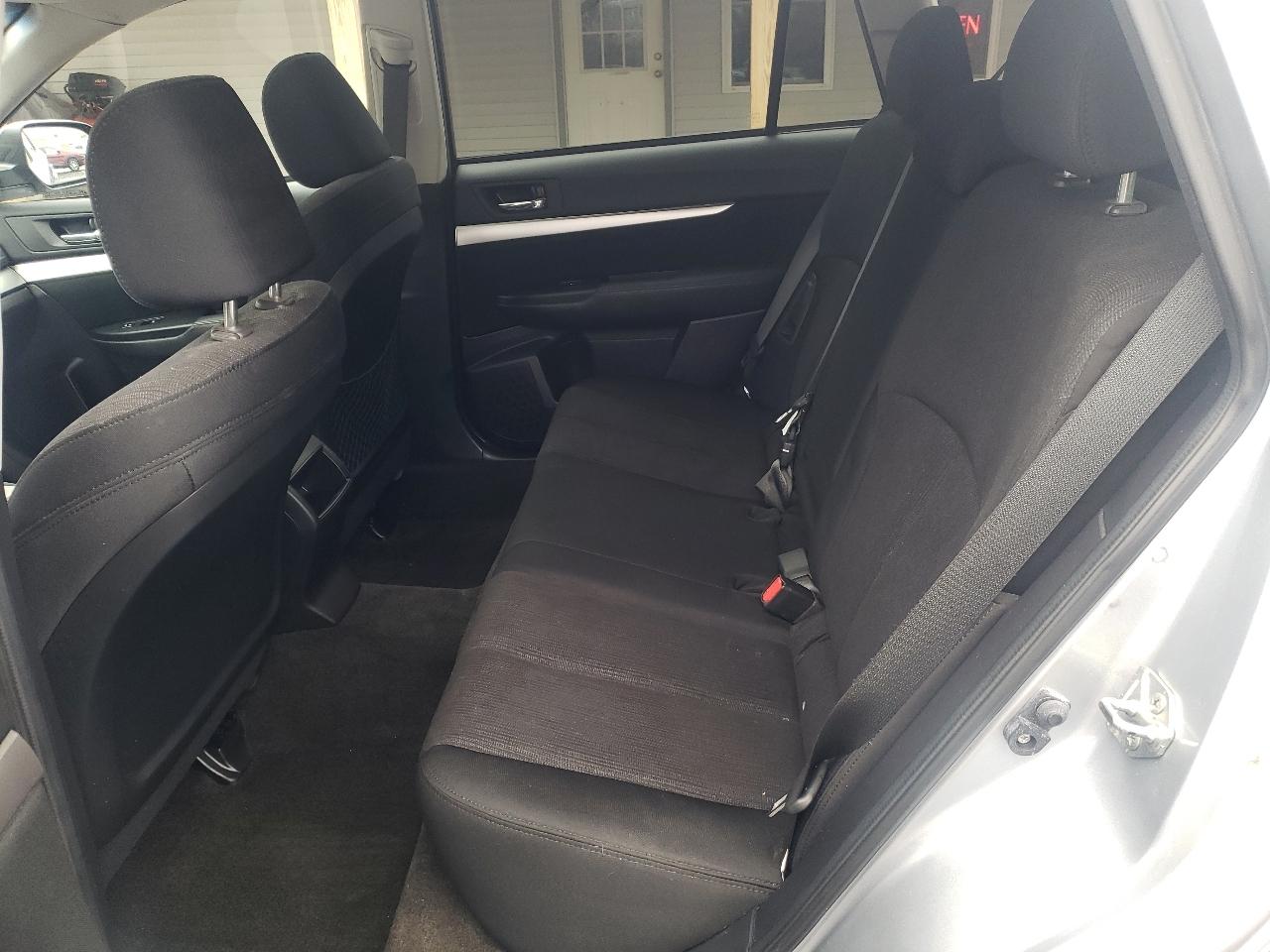 Subaru Outback 4dr Wgn H4 Auto 2.5i Premium 2014