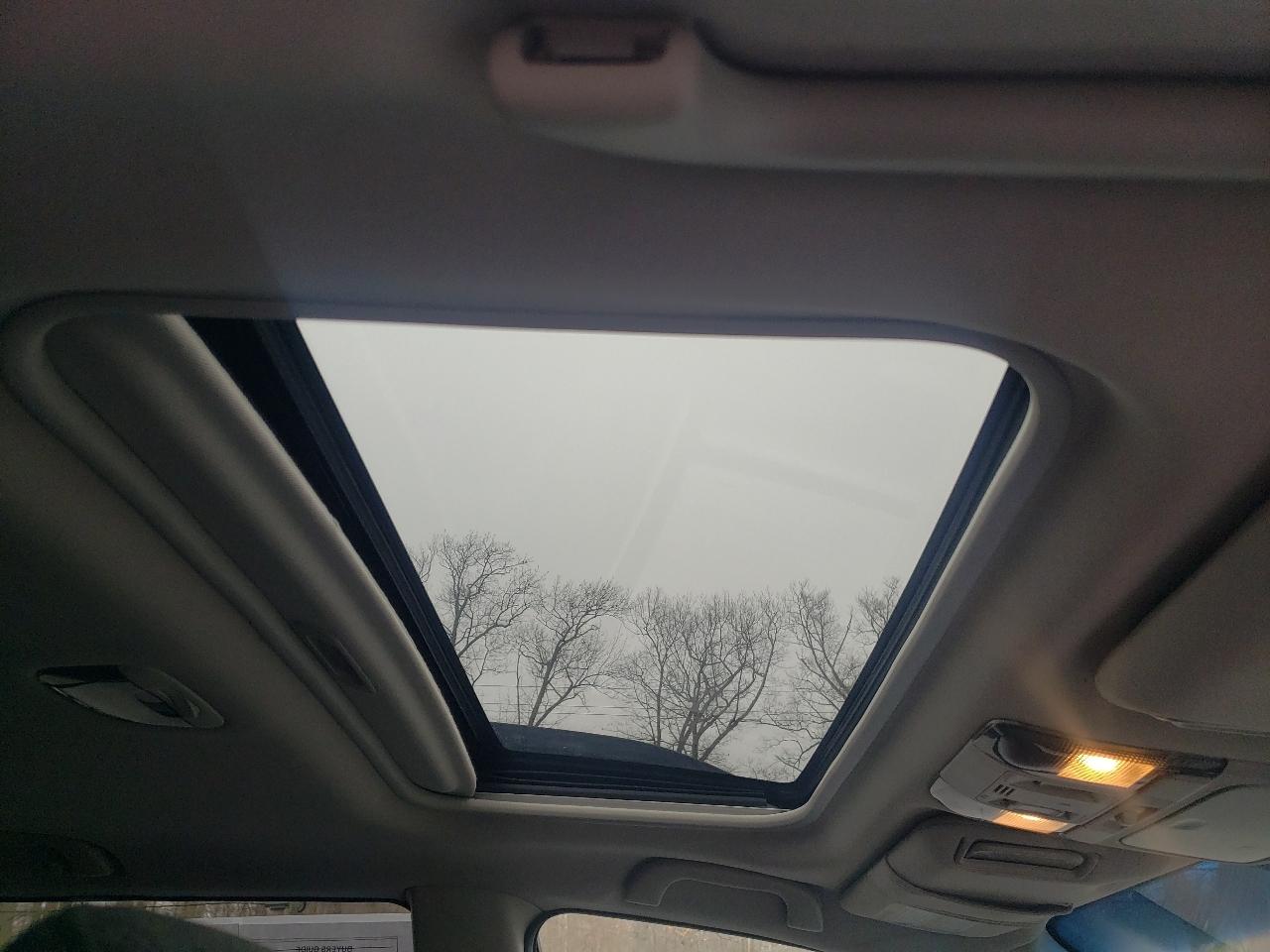 Subaru Outback 4dr Wgn H4 Auto 2.5i Premium 2014