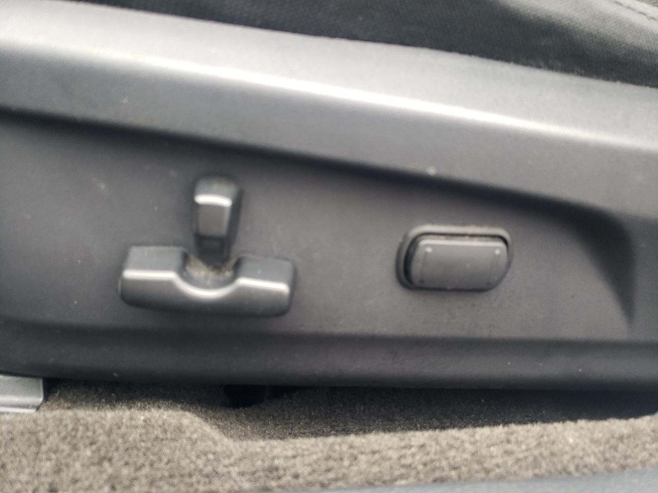 Subaru Outback 4dr Wgn H4 Auto 2.5i Premium 2014