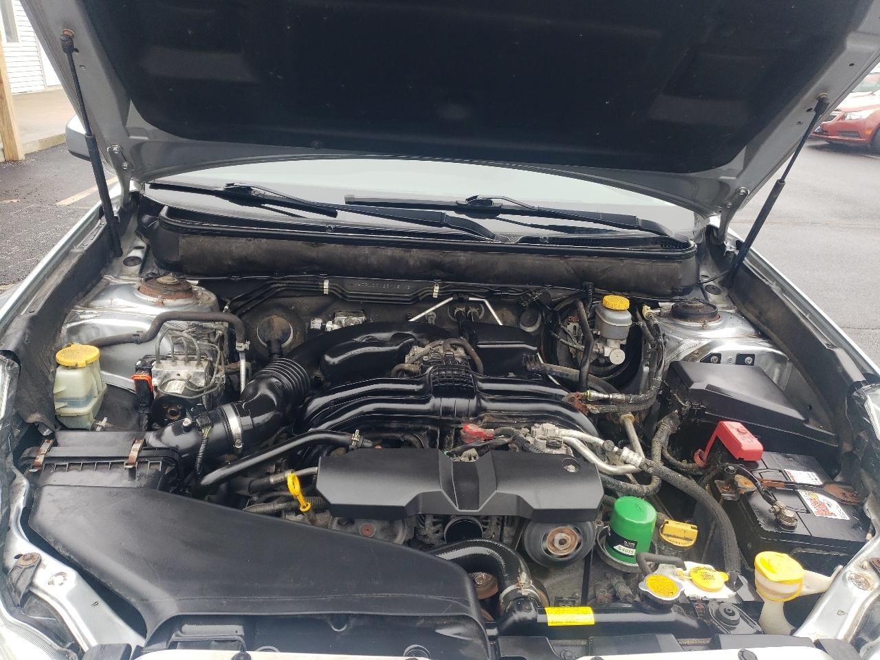 Subaru Outback 4dr Wgn H4 Auto 2.5i Premium 2014