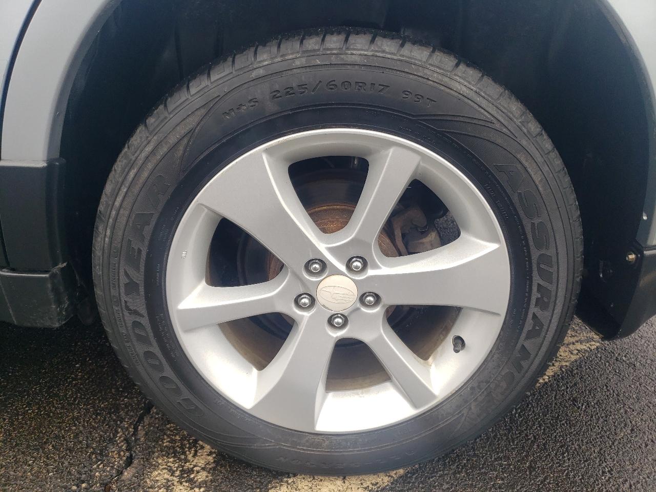 Subaru Outback 4dr Wgn H4 Auto 2.5i Premium 2014