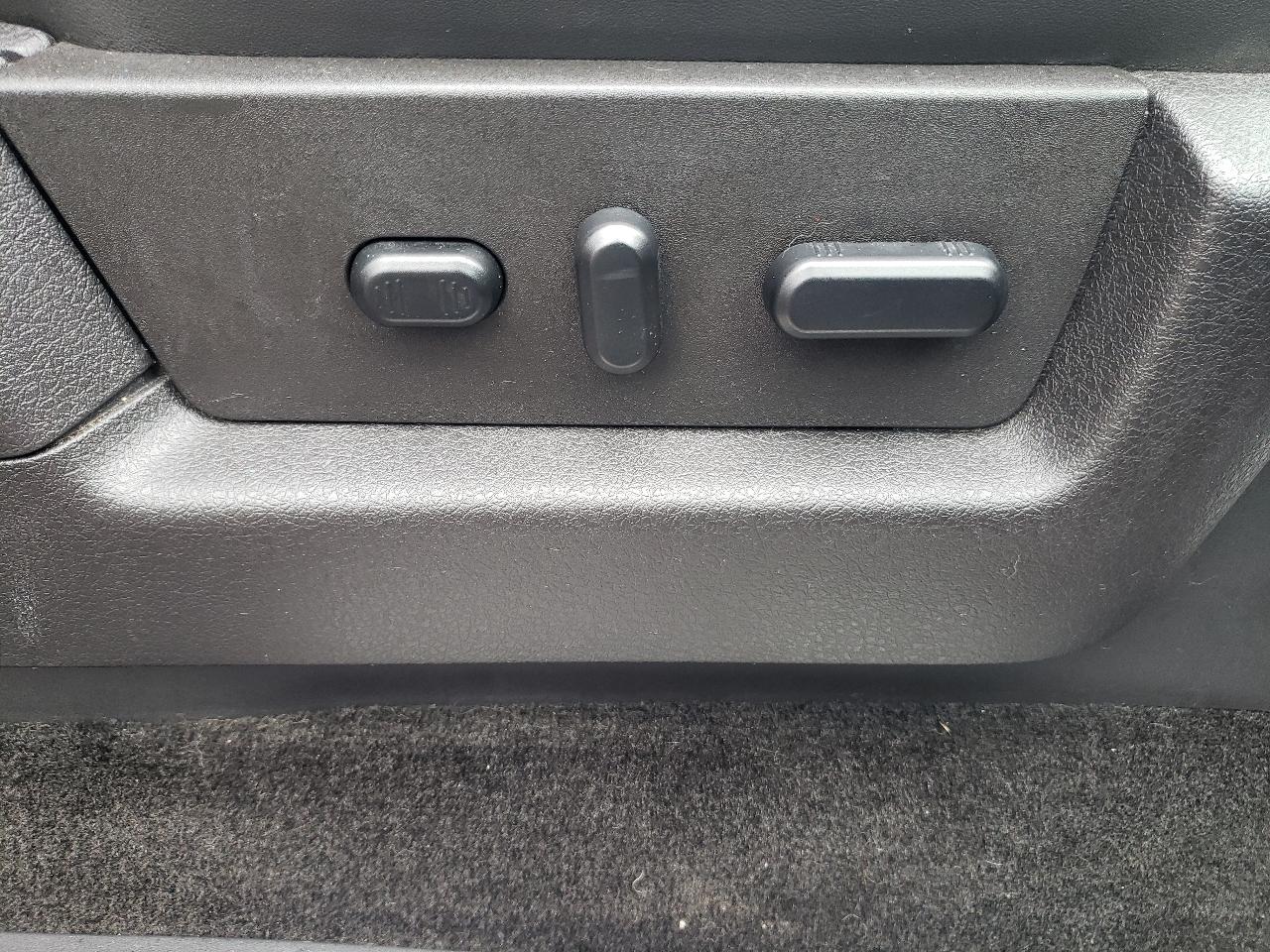 Ford F-150 4WD SuperCrew 145" Platinum 2014