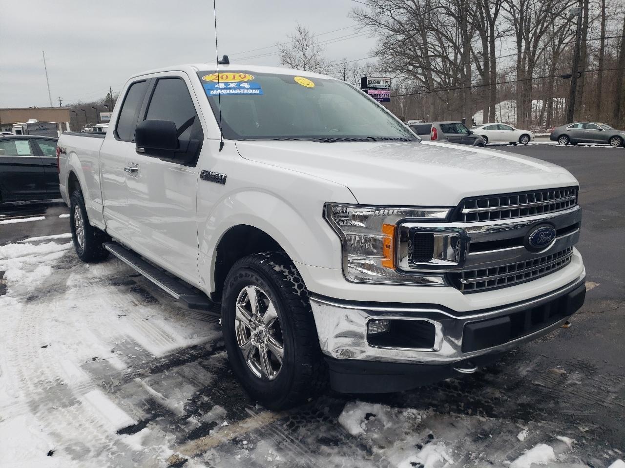 Ford F-150 4WD SuperCab 133" XLT 2019