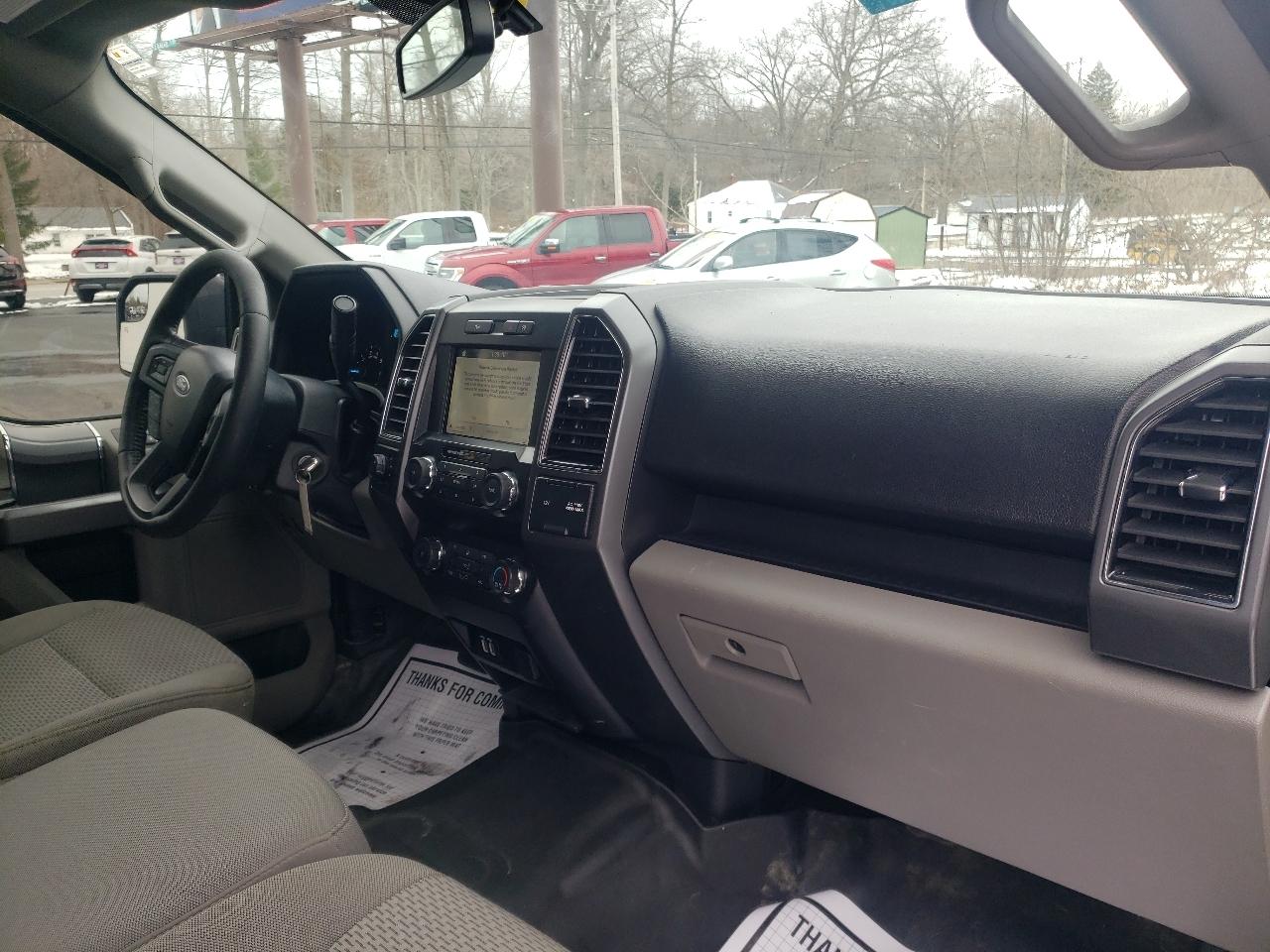 Ford F-150 4WD SuperCab 133" XLT 2019