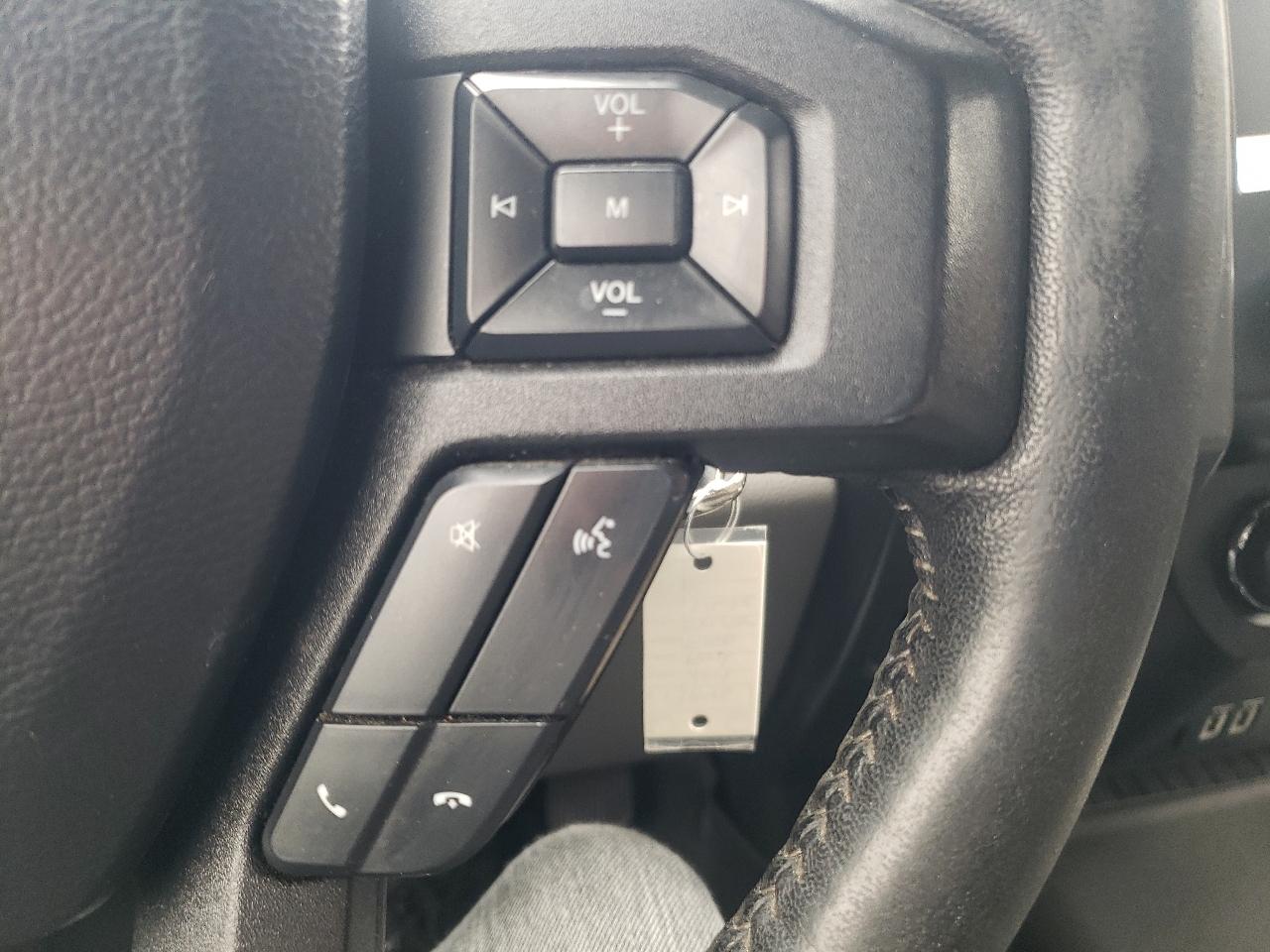 Ford F-150 4WD SuperCab 133" XLT 2019