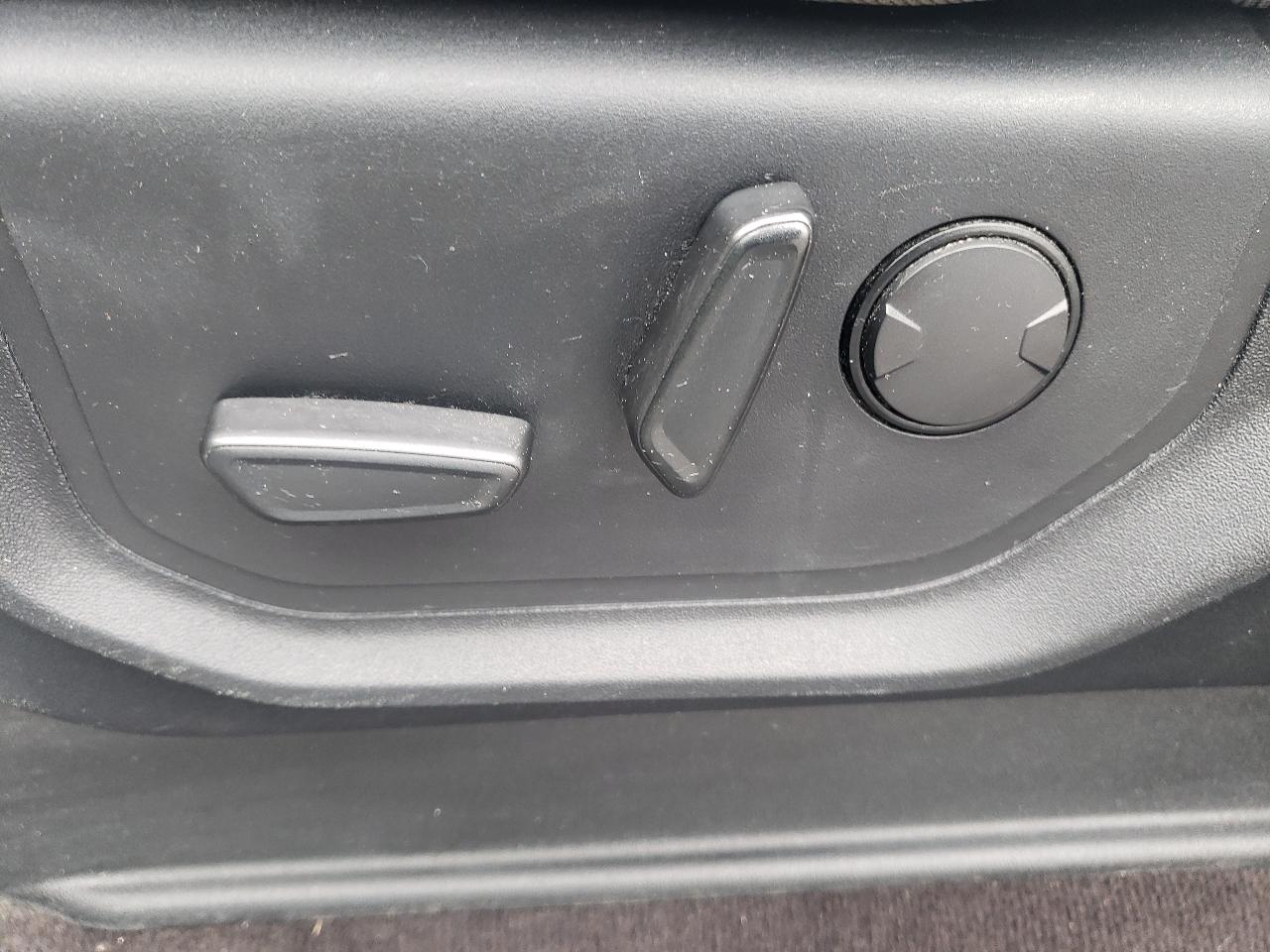 Ford F-150 4WD SuperCab 133" XLT 2019